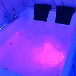 Jacuzzi King Marsala