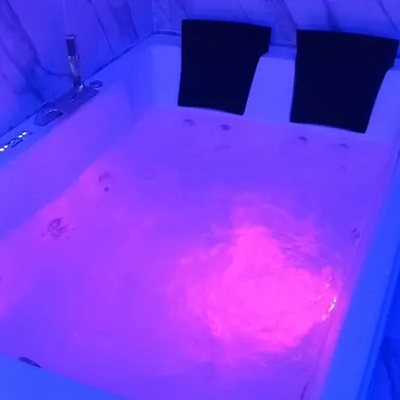 Jacuzzi King Marsala