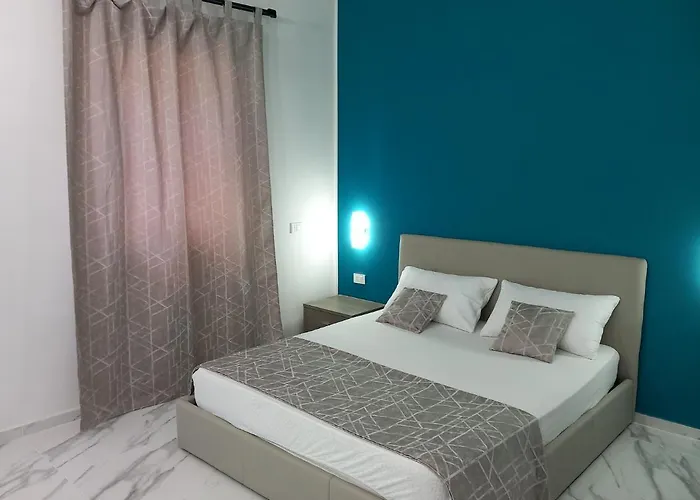 Jacuzzi King 公寓 *