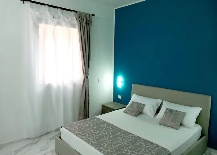 Jacuzzi King Apartment